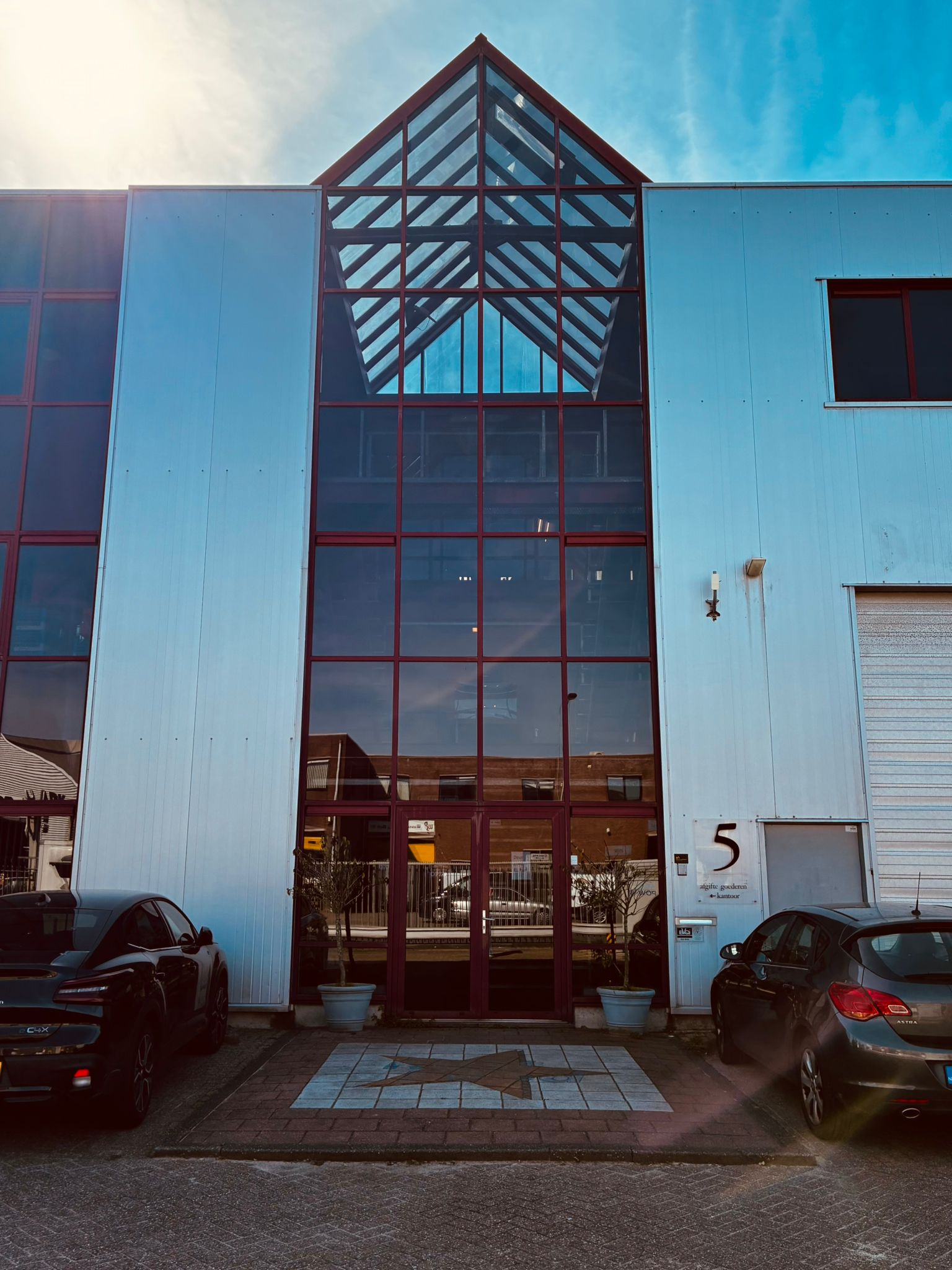 Voorkant van Rust Drank- en horecagroothandel